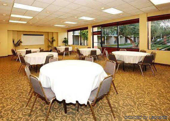 Quality Inn & Suites Downtown Phoenix Restaurant billede